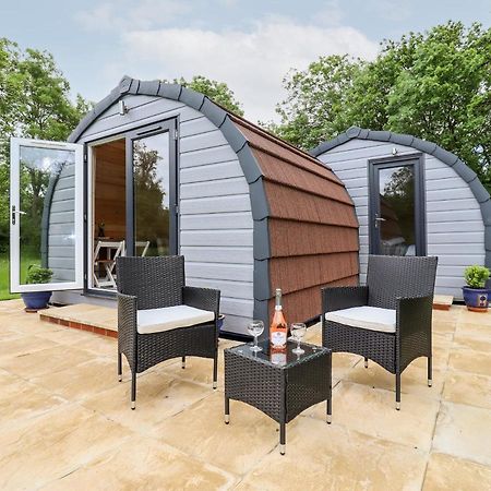 Meadow Lodge Berrys Place Farm 글로스터 외부 사진